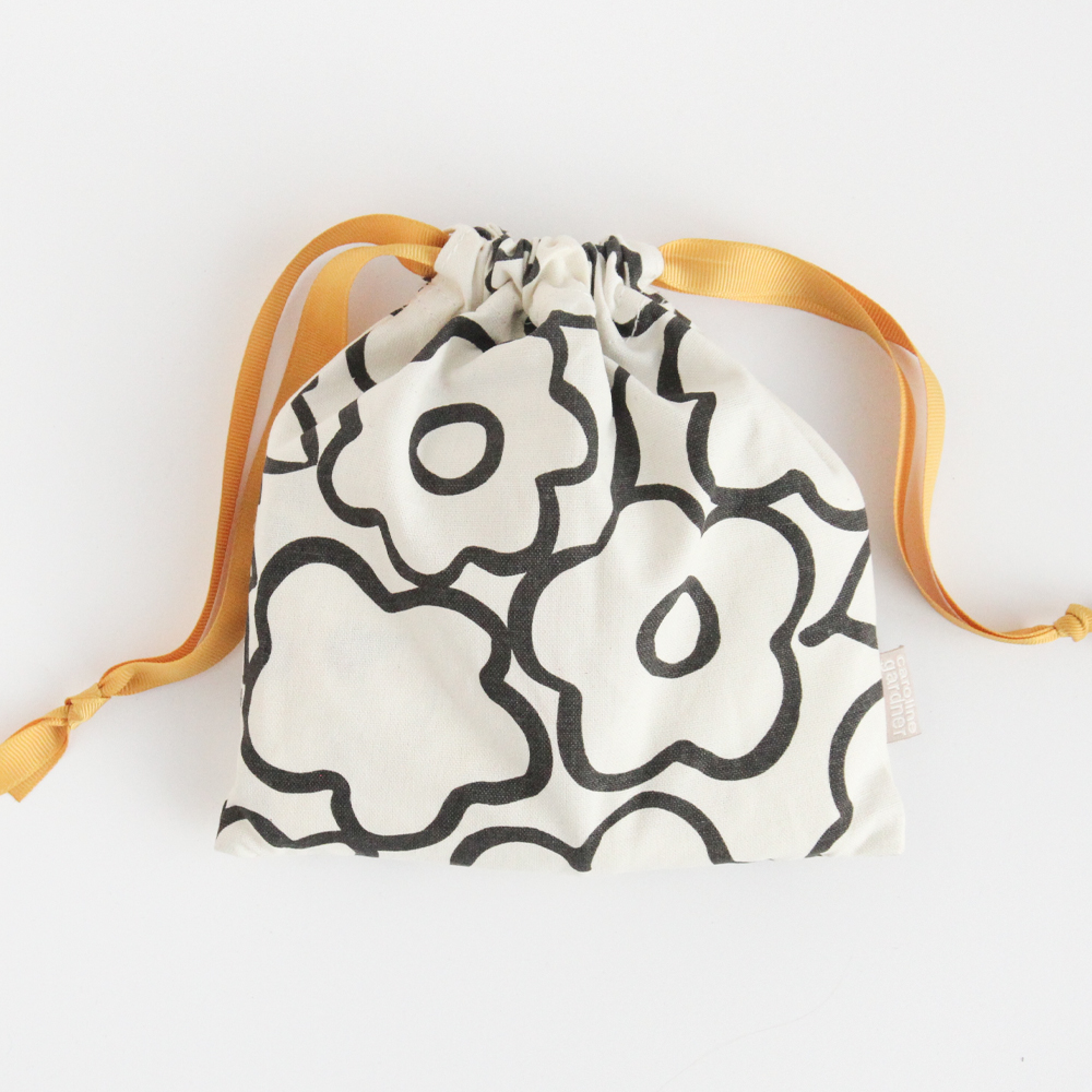 Set of 3 Travel Bags Doodle Floral Print By Caroline Gardner